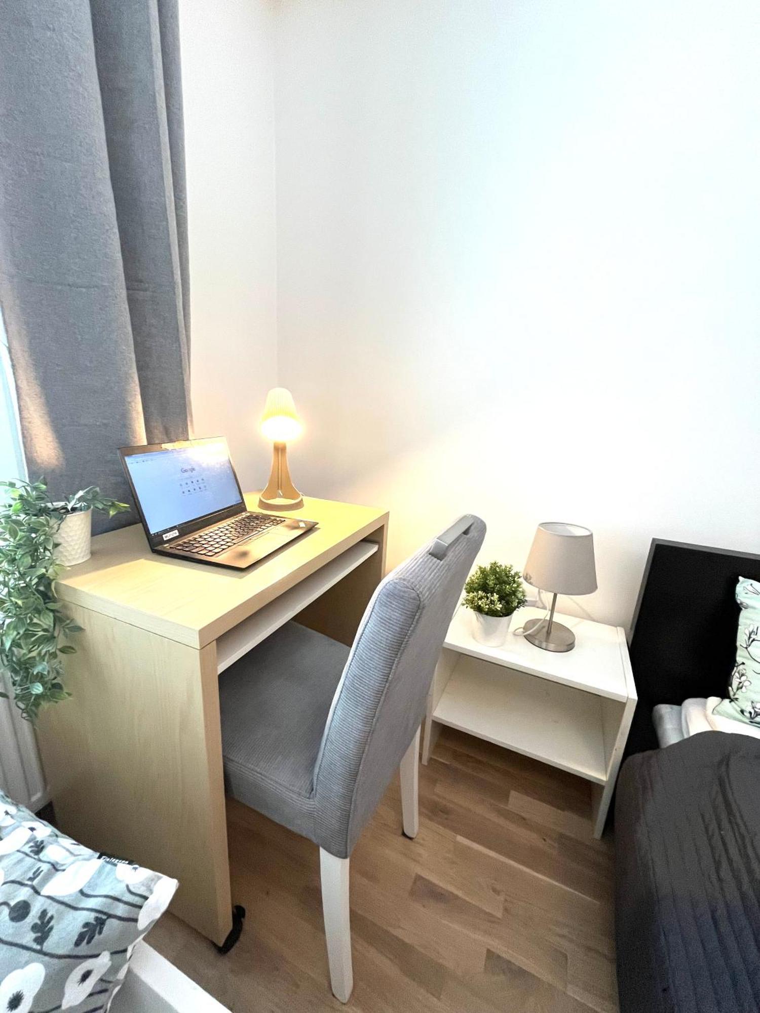 2Br Design Home 400 M From Train Station Tikkurila Вантаа Экстерьер фото
